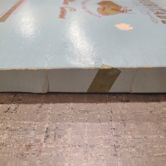 Heritage Embroidered Pillow Cases💙 - Picture 10 of 16